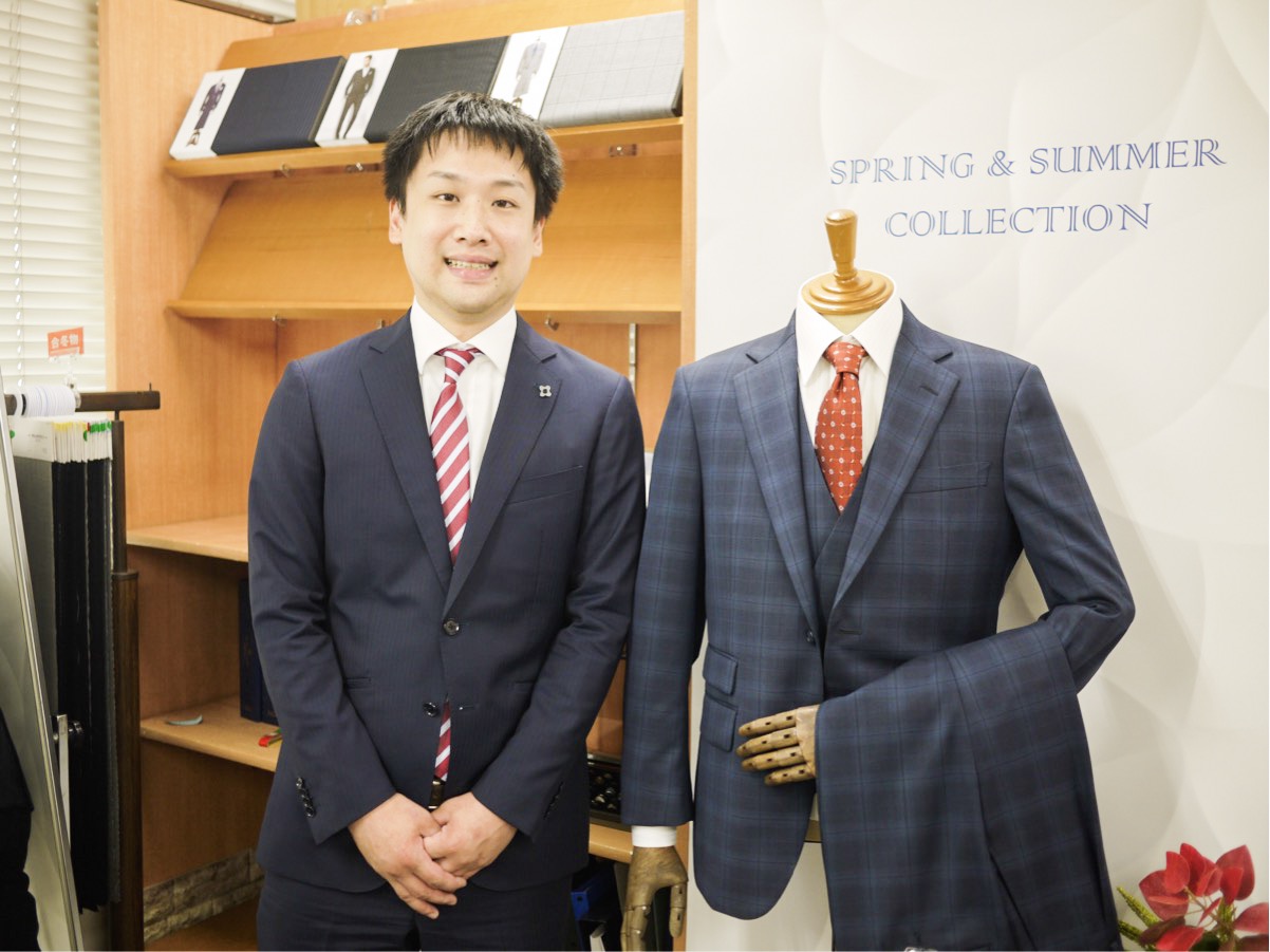 伊藤氏