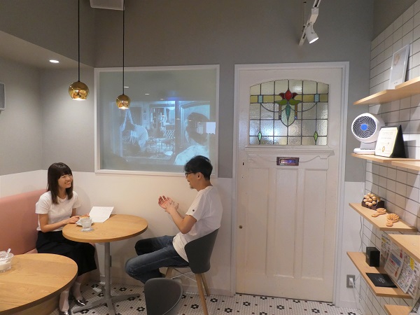 NIIMA CAFE et SALON