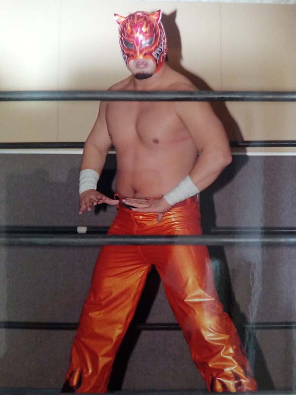 タイガースマスク　大阪プロレス　若い頃