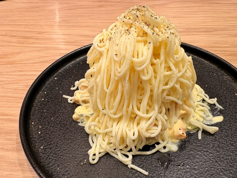 Attet 1918 ビストロ酒場　神戸屋 新業態　やみつきトースト　大阪 グルメ　パン 料理　ディナー　梅田　大阪富国生命ビル　北区　阪急東通り　モンブラン風ポテトサラダ