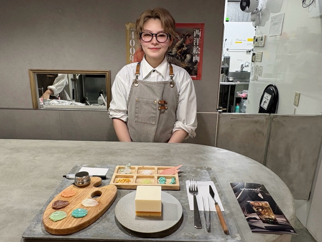 大阪 ギャラリーカフェ　谷町六丁目 カフェ　アートカフェ 大阪　体験型スイーツ　キャンバスケーキ　アートイベント 大阪　unimocc art gallery