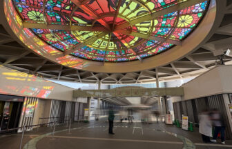 京都　京都競馬場　競馬　馬　ふれあい　乗馬　餌やり　ボーネルンド　Paka Run！　パカラン　ふわふわドーム