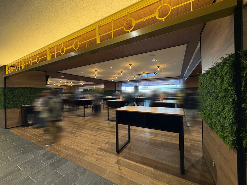 京都　京都競馬場　競馬　馬　ふれあい　乗馬　餌やり　ボーネルンド　Paka Run！　パカラン　ふわふわドーム