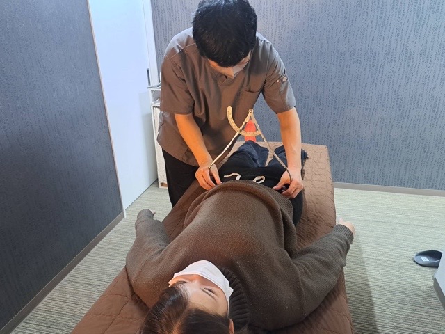 骨盤計測 太ももサイズ 計測 骨盤矯正 肩こり 腰痛 整体施術 ハーフポール ボディメイク