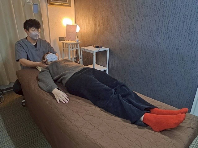 骨盤計測 太ももサイズ 計測 骨盤矯正 肩こり 腰痛 整体施術 ハーフポール ボディメイク