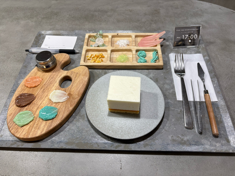 大阪 ギャラリーカフェ　谷町六丁目 カフェ　アートカフェ 大阪　体験型スイーツ　キャンバスケーキ　アートイベント 大阪　unimocc art gallery