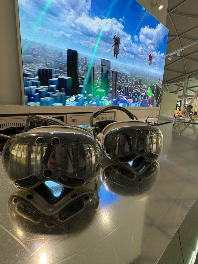 Grand Green Osaka 　グラングリーン大阪　MIRRORGE OSAKA ミラージュ大阪　梅田　バーチャル体験　VR 没入　SNSで話題　魔法