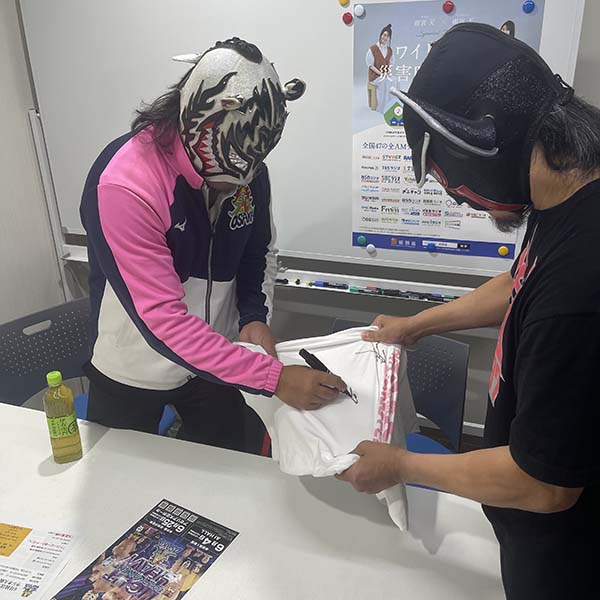 ブラックバファロー　タイガースマスク　大阪プロレス　平田進也の耳からトラベル　泉ゆうこ