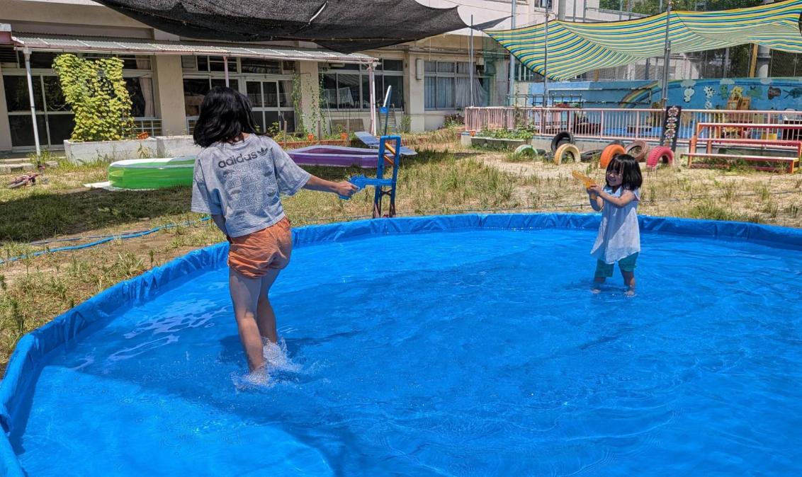 西成区 にしなりジャガピーパーク　プール　水遊び
