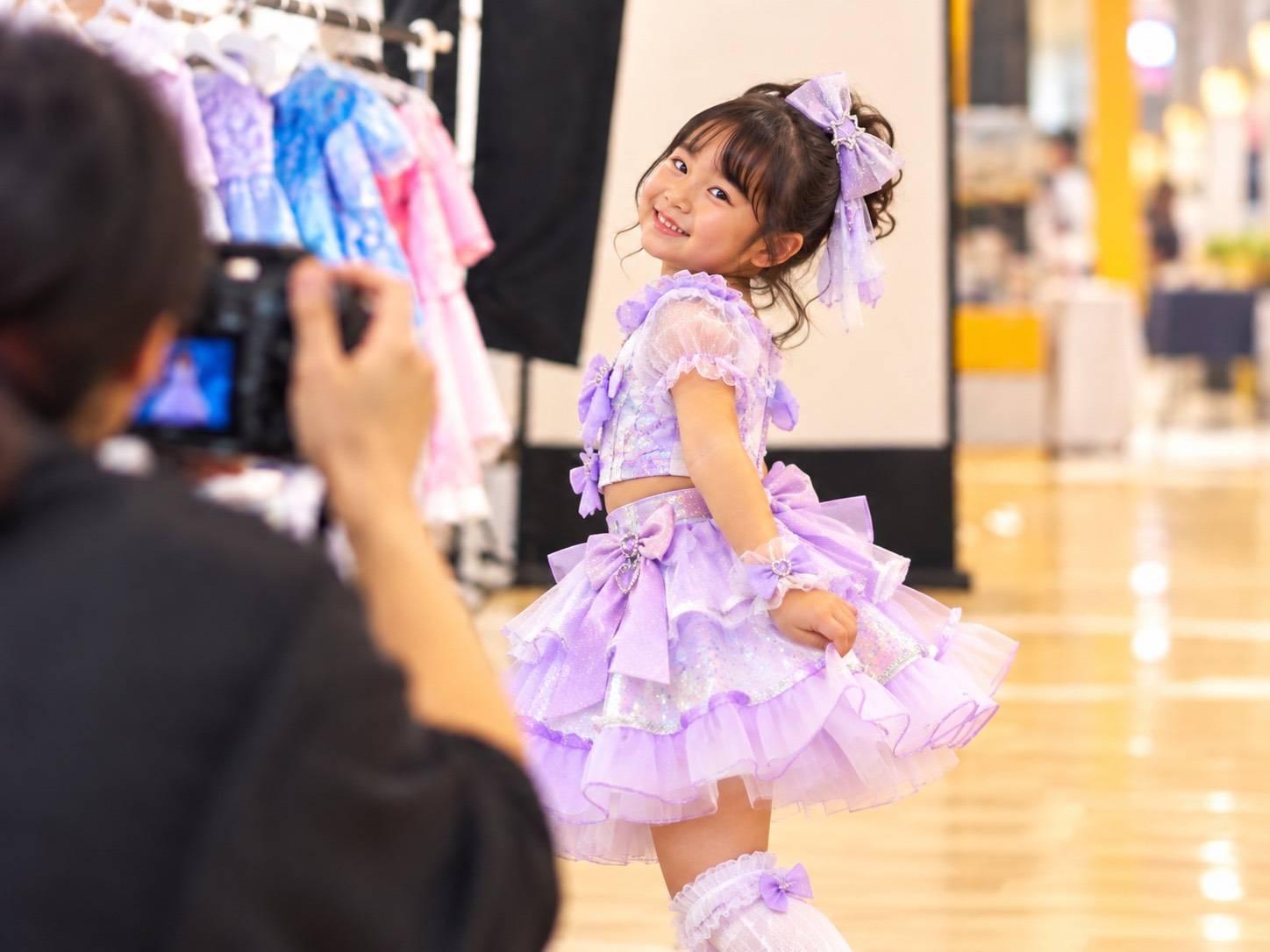 高槻住宅展示場　キッズ体験パーク　ブース　アイドルとモデル体験　撮影会