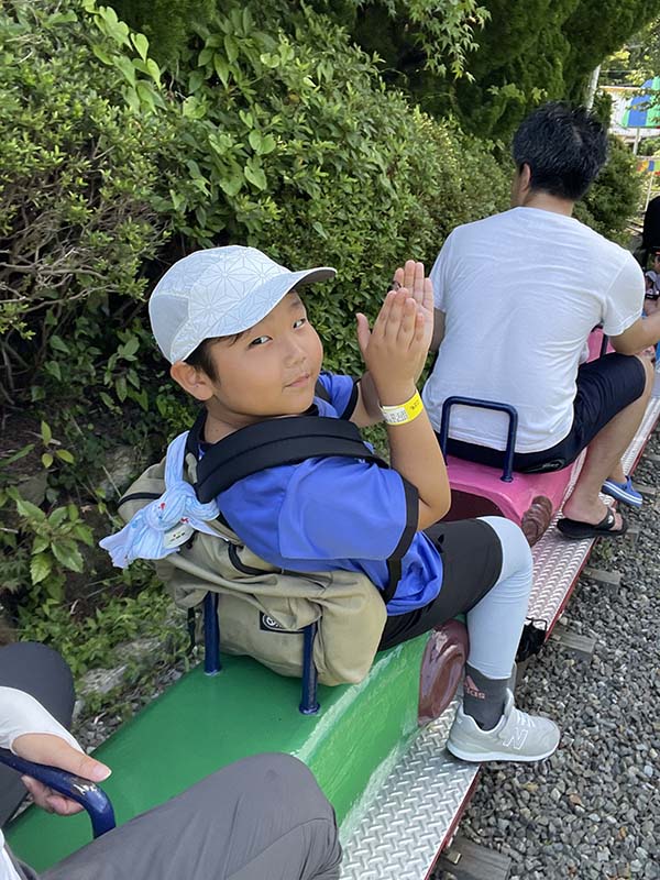 生駒山上遊園地　生駒山　ハイキング　関西　登山　遊園地　登山