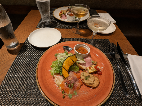 前菜　心斎橋駅直結　本格イタリアン　デザートブッフェ　Cucina Bella クッチーナ ベッラ　Nishideria ミシュラン 大丸心斎橋店