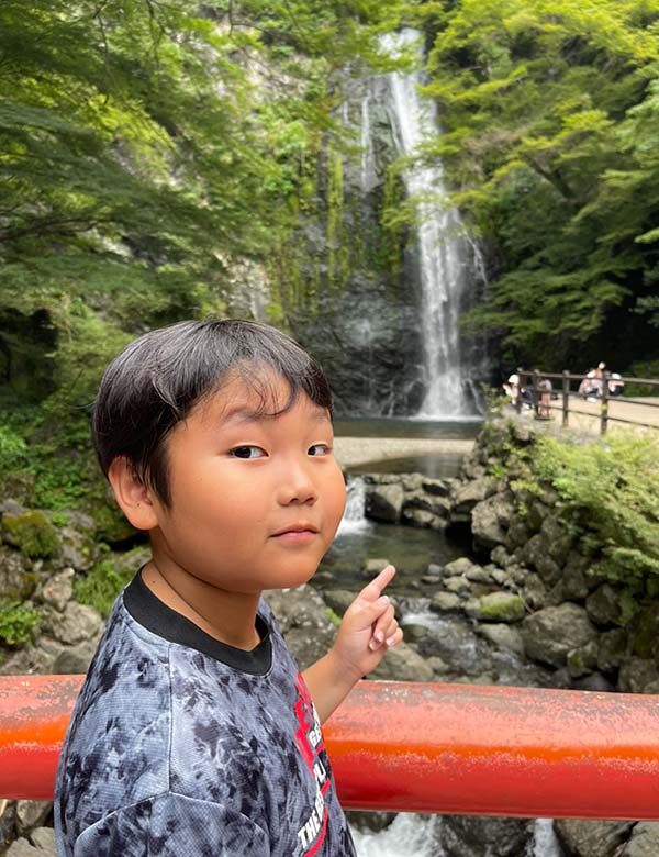 箕面　箕面大滝　夏のお出かけ　2024