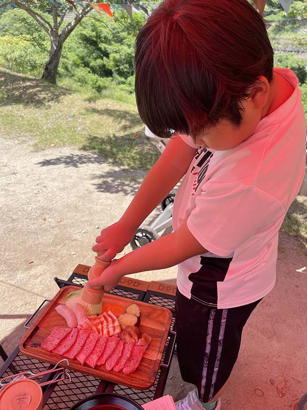 スプリングスひよし　日吉ダム　道の駅　京都　BBQ　温泉　プール　室内遊び　エア遊具