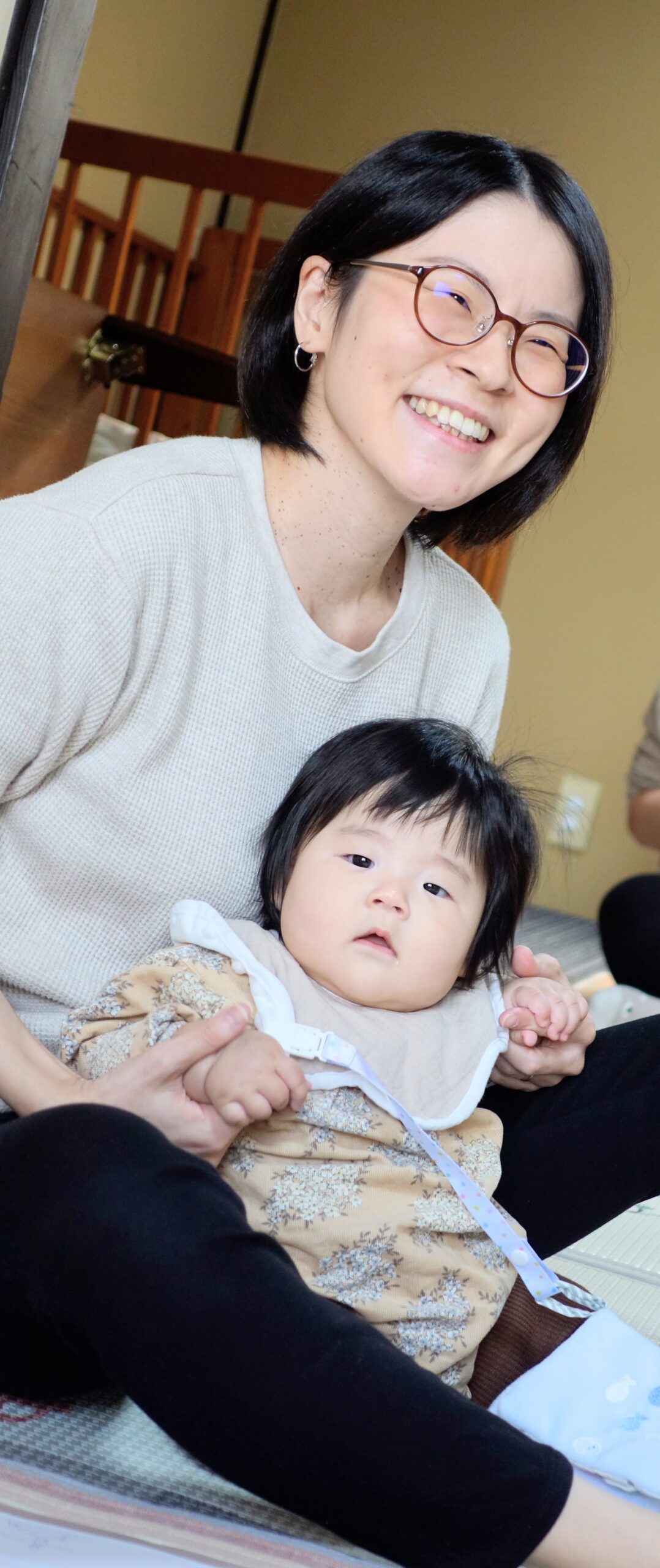 鶴見区】絶品チーズケーキcafeでYURUNさんの親子ヨガレッスン開催