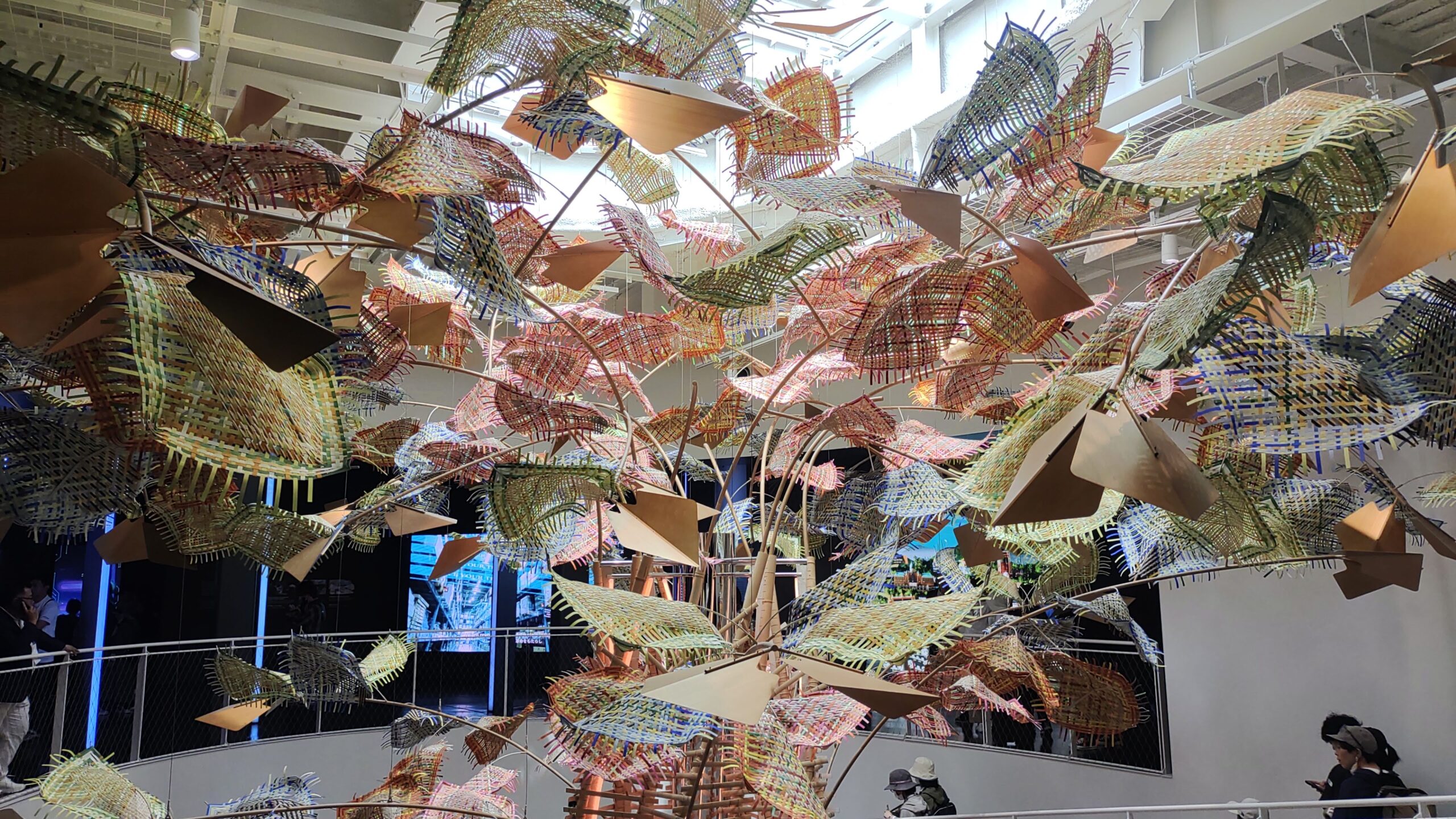 見どころが多いマレーシアパビリオン 万博ストーリーズ - ドットコム