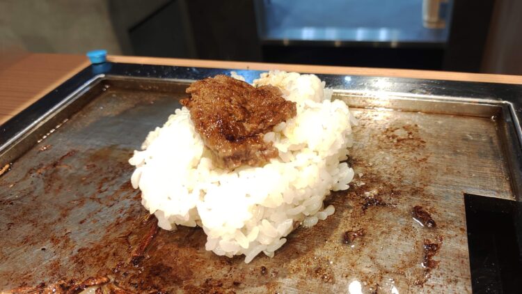 神戸赤ふじ、黒毛和牛
