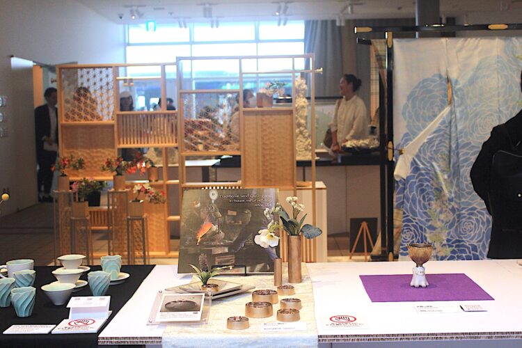 工芸品、万博