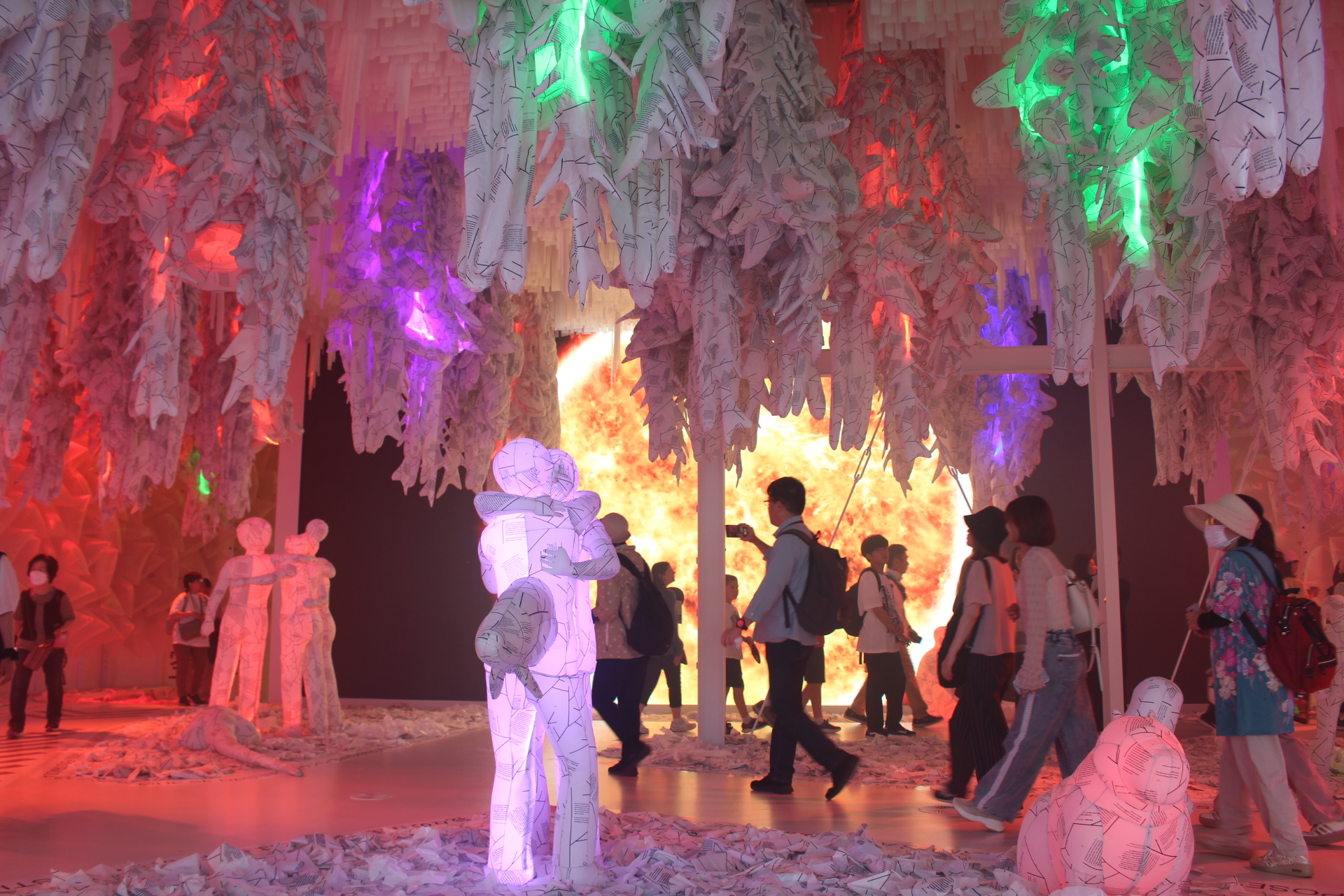 加藤工芸　キャッスルライト　天然木　破損有り IMG_4789.jpg