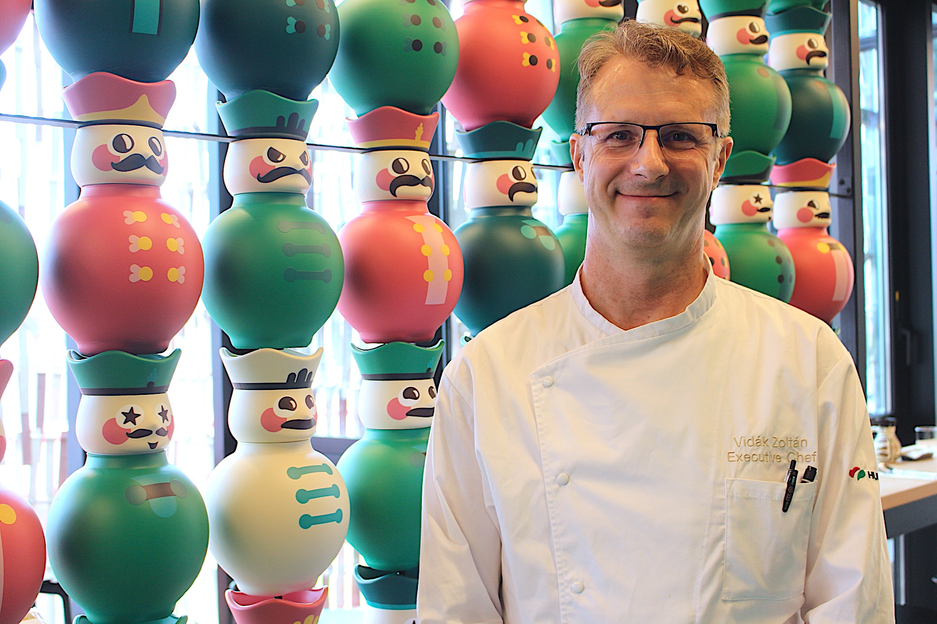 美味しいハンガリー料理 キッチンの匠が魅せる、極上ハンガリー料理 万博ストーリーズ - ドット