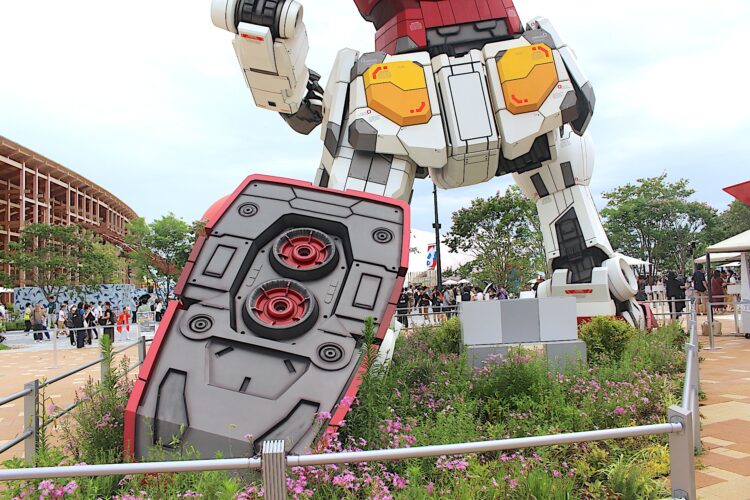 ガンダム、万博