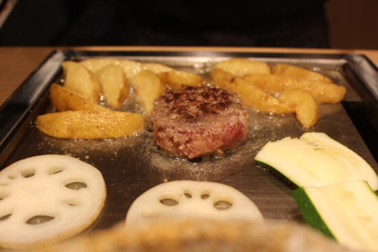 赤ふじ、ハンバーガー