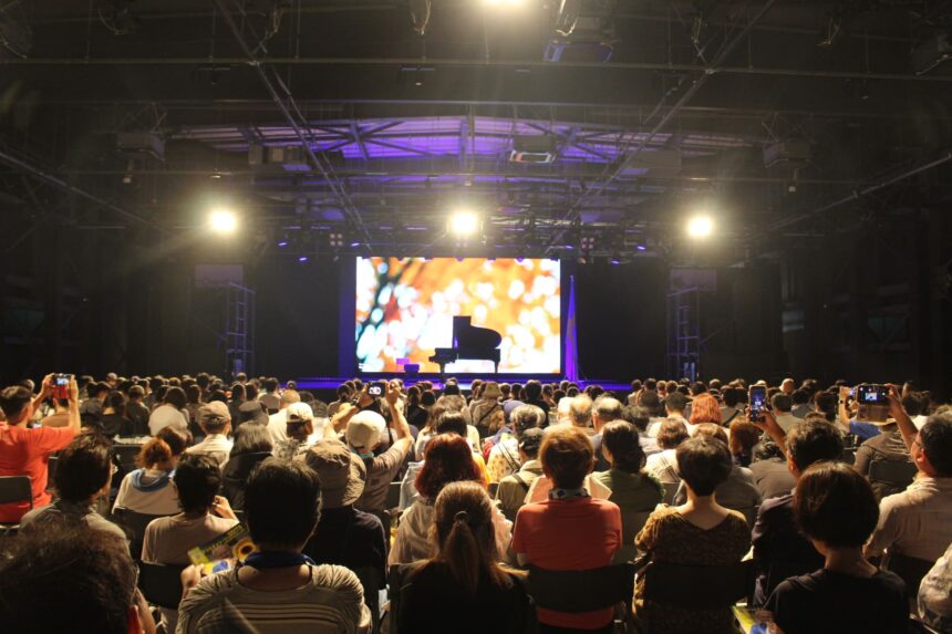 スウェーデン、万博、ジャズ、リンドバーグ