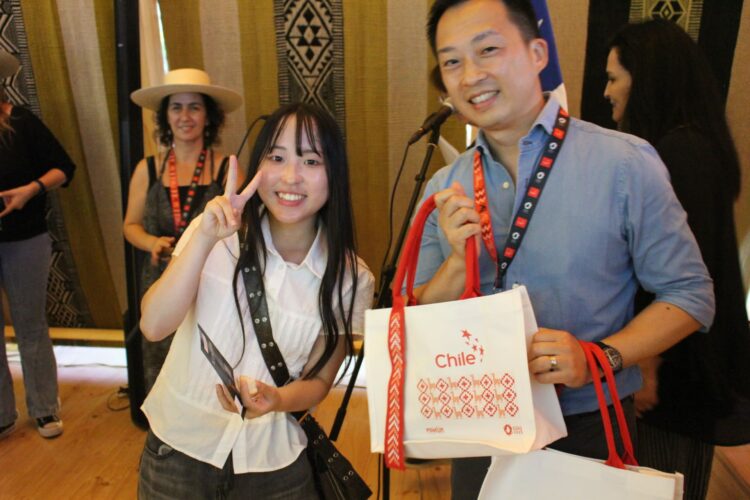 チリ、万博、オリーブオイル