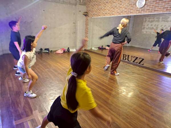 ダンススクールKDC　京橋教室