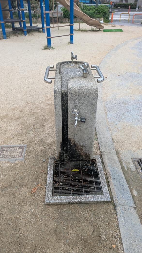 阿倍野区　桃ヶ池公園　水道