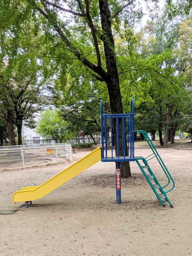 東住吉区　今川公園　すべり台