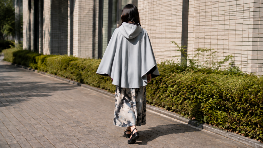 Amolir（アモリール）　SHIRONE UVポンチョ　完全遮光　大阪　長堀橋　雨対応　紫外線対策　uvカット