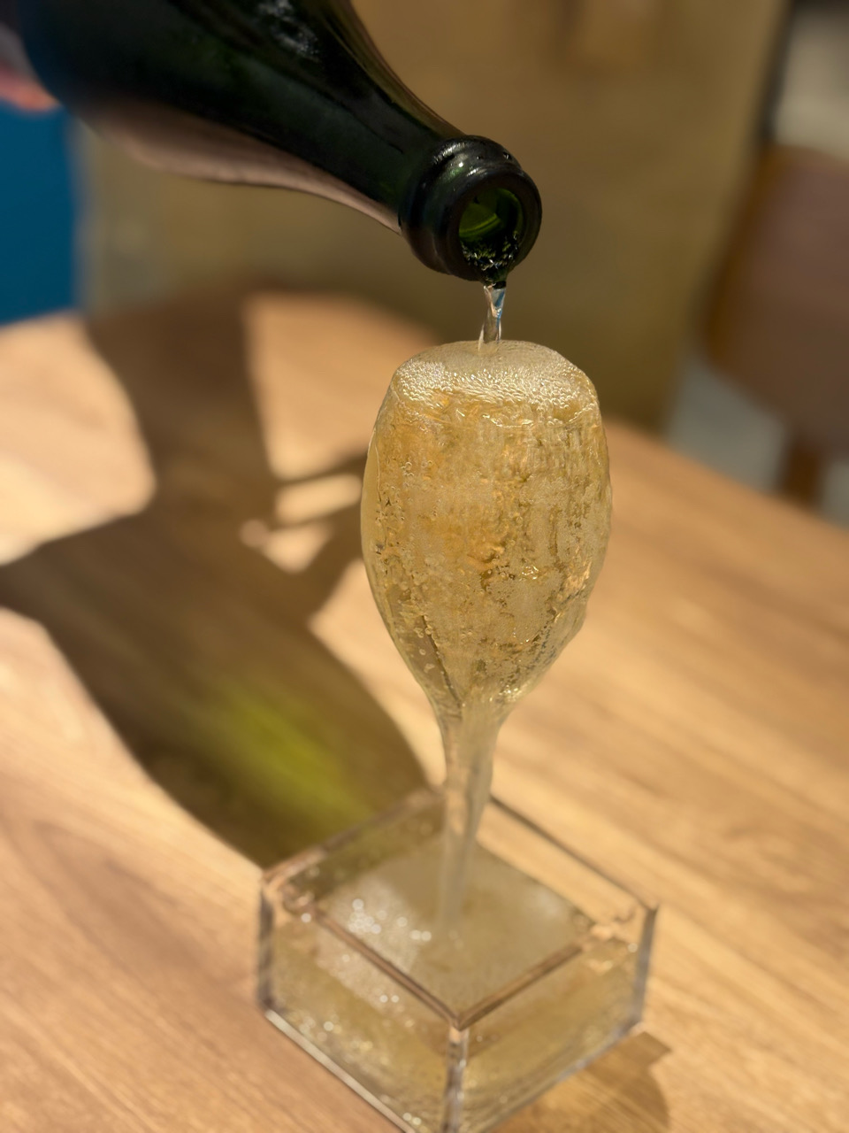 原価ビストロチーズプラス　西九条　此花区　原価　安く飲める　チーズ　チーズ創作料理　飲み放題