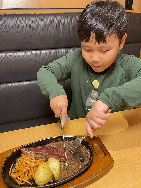 ステーキの宮　ステーキデビュー応援キャンペーン　ステーキ　半額