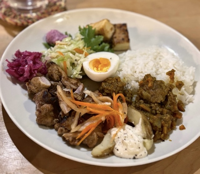 大阪市此花区　ランチ　カフェ　studioBAIKafe