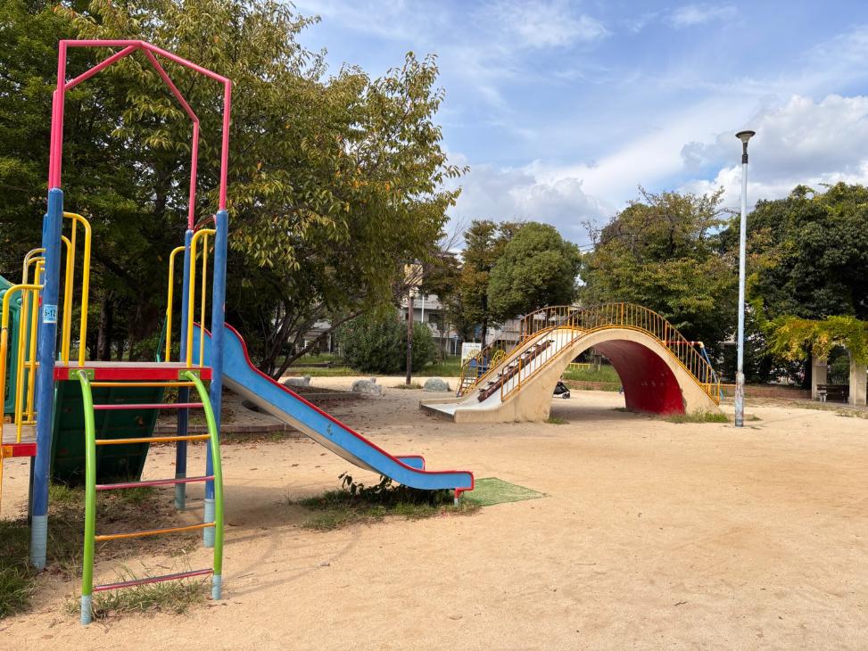 此花区　　此花公園　複合遊具