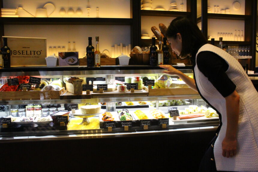 セント レジス、アペタイザー・マルシェ、カグジュアリー