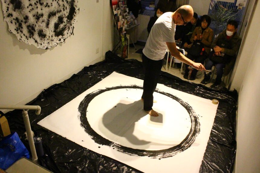 Vit Kodousek（ヴィート・コデューセック、チェコパビリオン、万博、茶臼山画廊