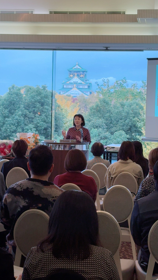 指リンパ　魔法の指リンパ　加藤美緒　はちみつMIO 出版　セルフケア　KADOKAWA リンパ　出版パーティー