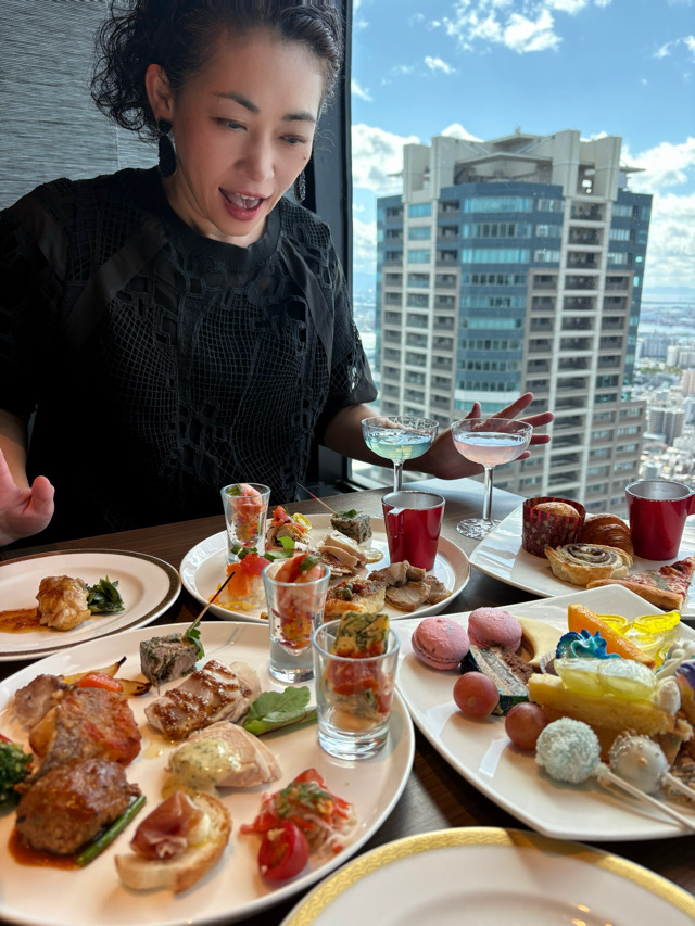 大阪ランチビュッフェ　アートホテル大阪ベイタワー　スカイビュッフェ51 イルミネーションビュッフェ　クリスマスビュッフェ　ビュッフェ　天使のスイーツ　冬の味覚ランチ　STARRY DAYS スイーツビュッフェ　ディナービュッフェ　