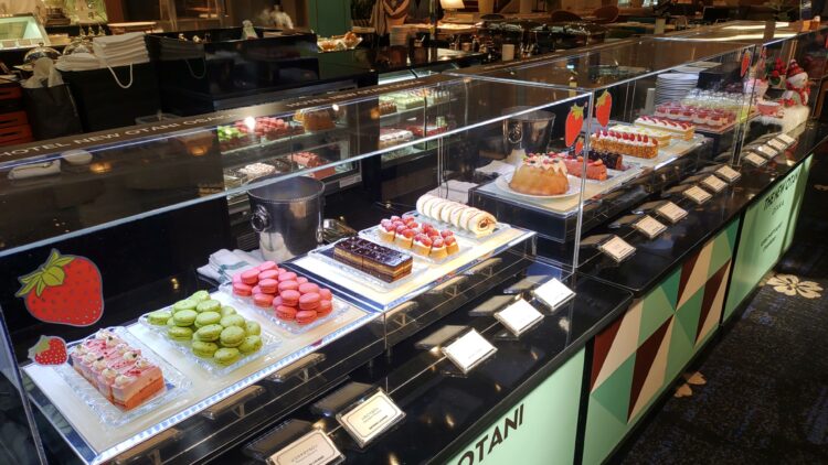 ホテルニューオータニ大阪、スーパースイーツビュッフェ2026 、ホテルでいちご狩り