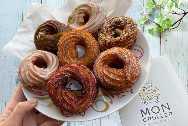 北新地　北区　MON CRULLER モンクルーラー　フレンチクルーラー　ドーナツ　新名物　おもたせ　スイーツ
