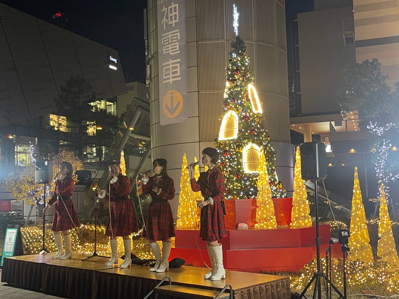 イオン イオンモール イオンモール大阪ドームシティ ど〜むマン 缶バッジ リニューアルオープン リニューアル クーポン イオン新聞