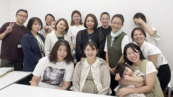 ドットコムホールディングス