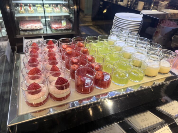 ホテルニューオータニ大阪、スーパースイーツビュッフェ2026 、ホテルでいちご狩り