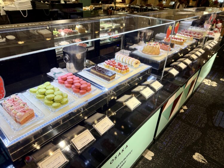 ホテルニューオータニ大阪、スーパースイーツビュッフェ2026 、ホテルでいちご狩り