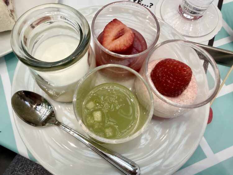 ホテルニューオータニ大阪、スーパースイーツビュッフェ2026 、ホテルでいちご狩り