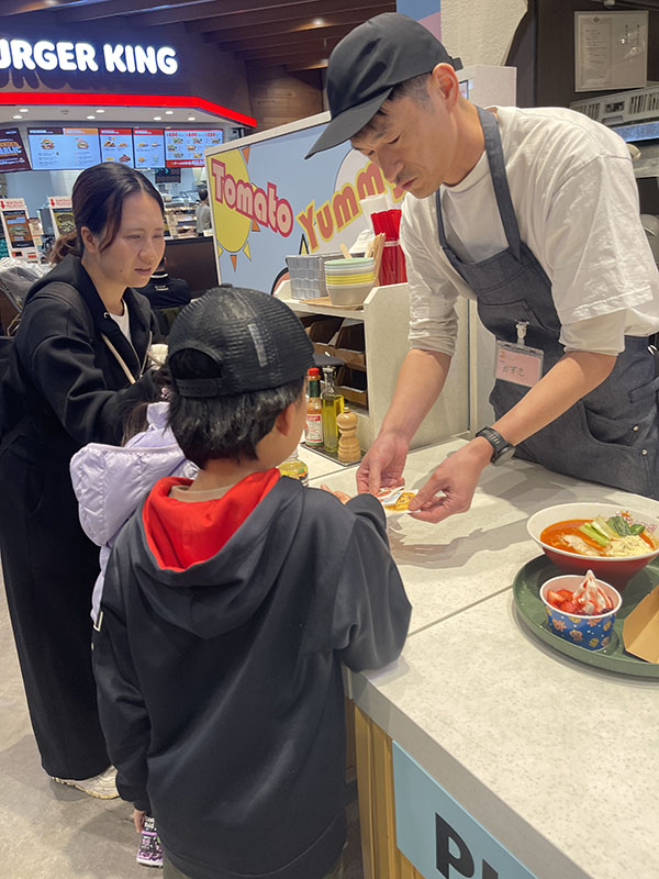 太陽のトマト麺withチーズ イオンモール大日店