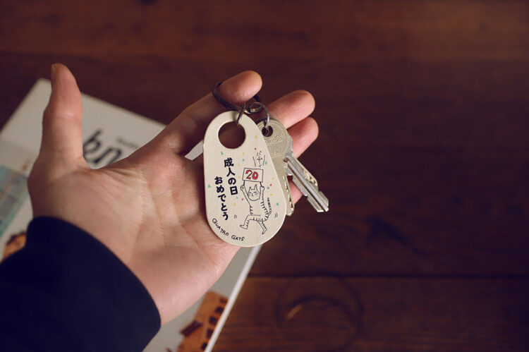 本革キーホルダー、クアトロガッツ