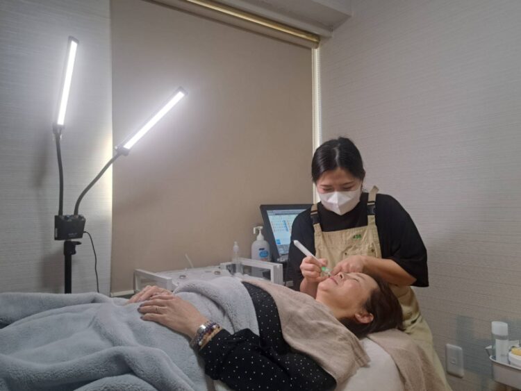 · 京橋/シミケア/СеМЬЯ (シミヤ)/